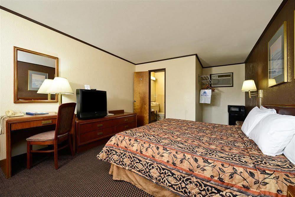 Country Hearth Inn-Hannibal Luaran gambar