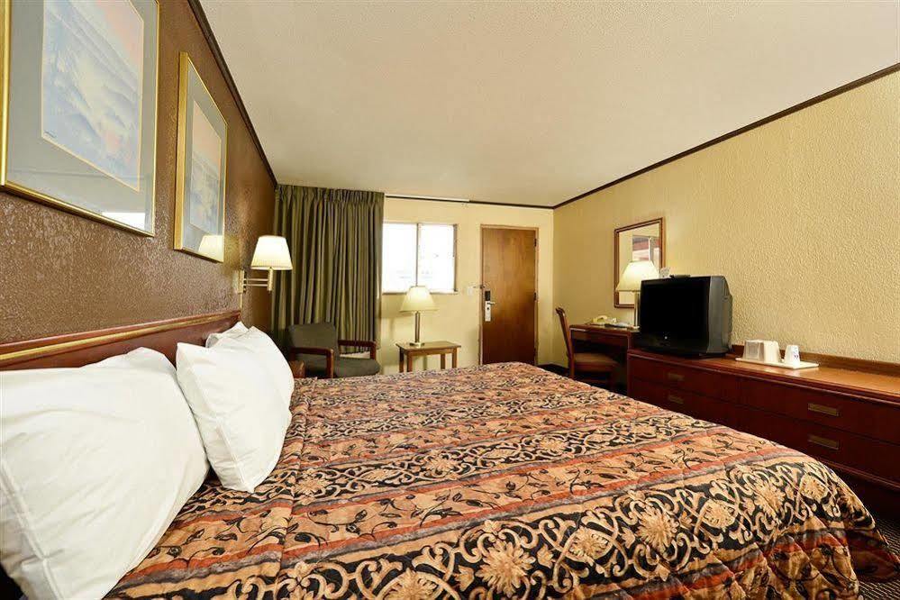 Country Hearth Inn-Hannibal Luaran gambar